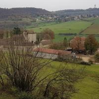 Vue en montant à la chapelle.