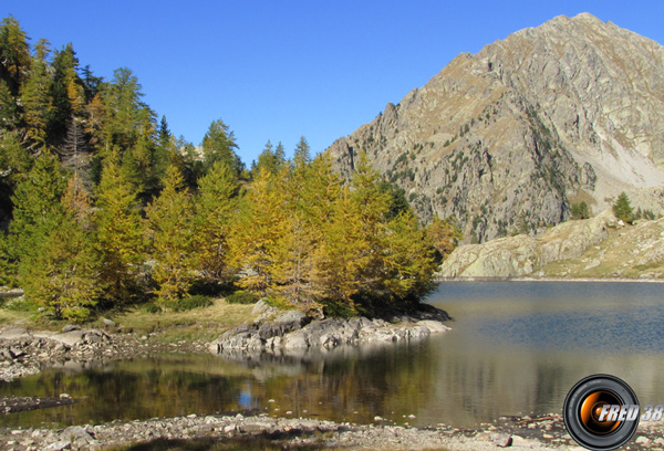 Près de la petite ile