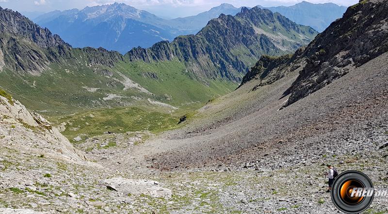 Sous le col de Lavoire versant NE.