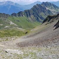 Sous le col de Lavoire versant NE.