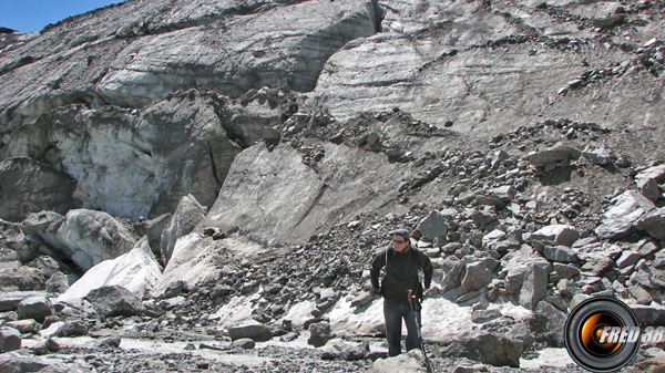 Pied du glacier en 2007.