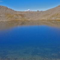 En fond le Mont-Blanc