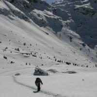 En fond le Pas de la Coche.