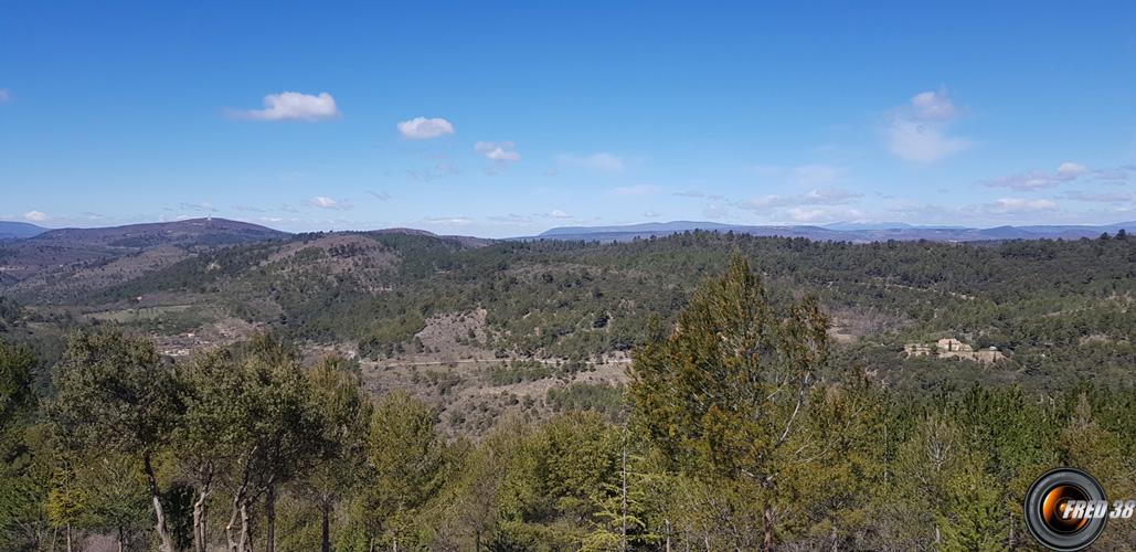 Les collines de Giono.