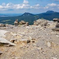 Au sommet, vue sur le Mézenc