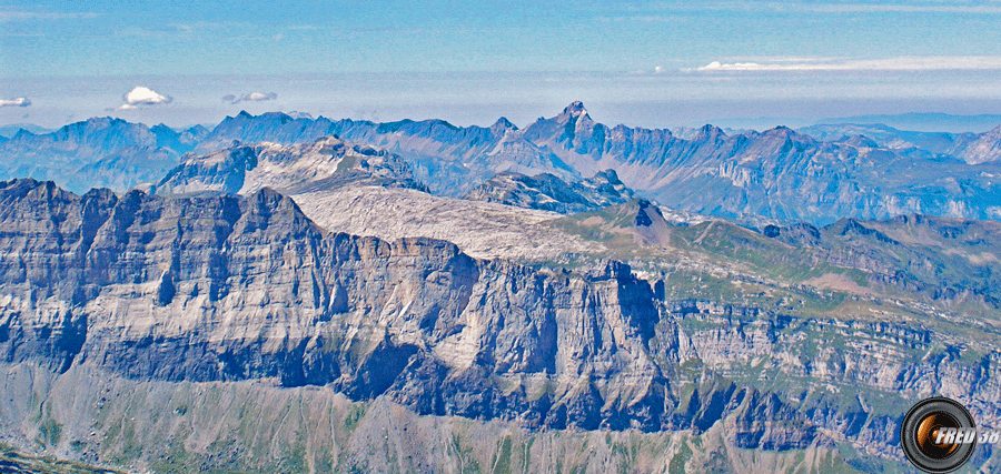 En fond la Pointe Percée