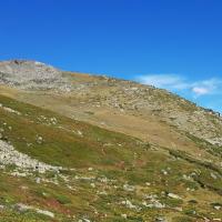 Le sommet en versant sud
