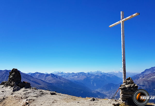 La croix du sommet