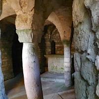 La crypte.