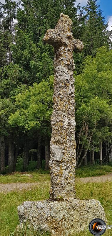 La vieille croix de Boutières.