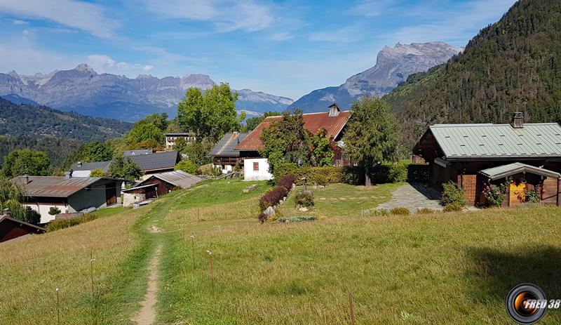 Le joli village de Champel.