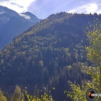 Vue sur l'objectif après être sortit de la fiorêt.
