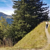 Sentier en balcon.