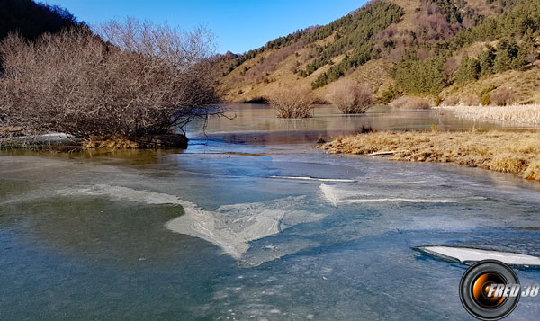 Le lac de Peyssier.