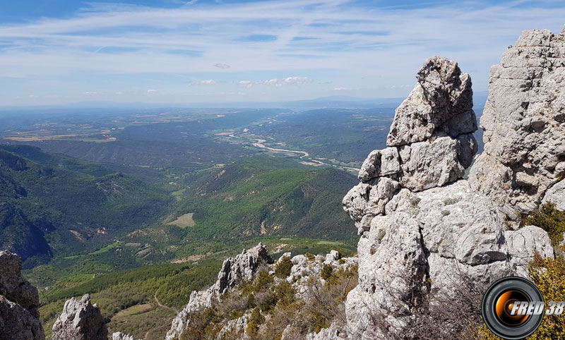 Vue sur la vallée de l'Asse.