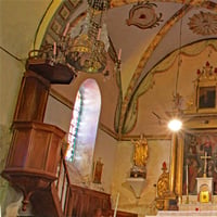 L'autel de l'église d'Argens.