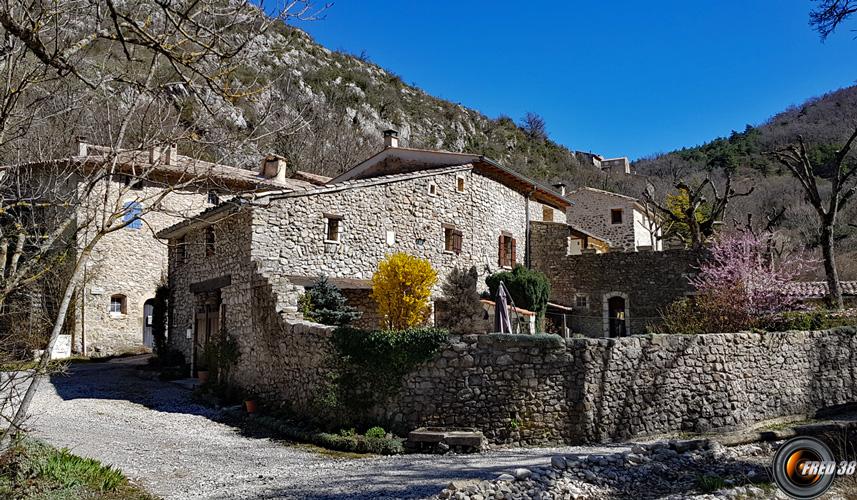 Vieux Village de Teyssières.