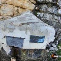La source.
