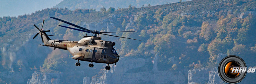 Manoeuvre d'hélicoptères de l'armée.