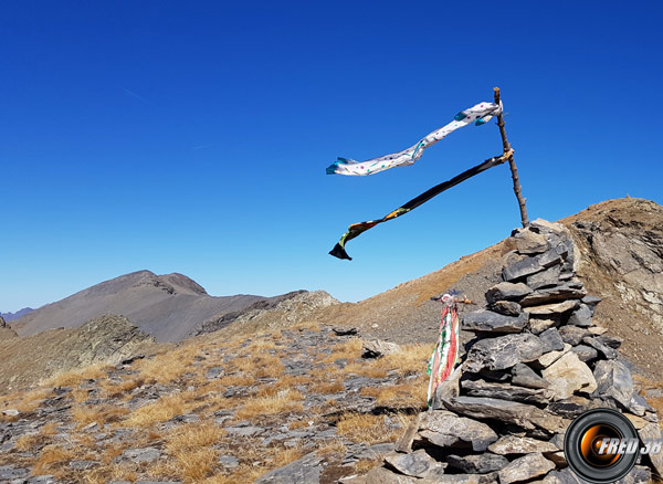 Le cairn avant le sommet.