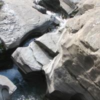 La petite gorge du ruisseau du Pays Désert.