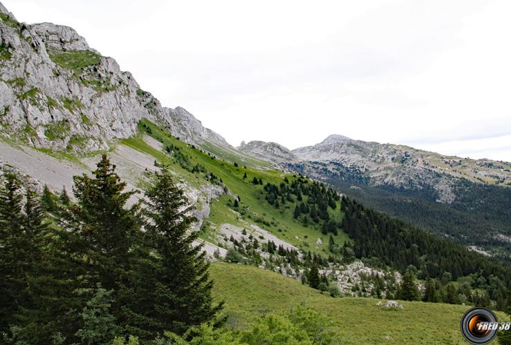 Sentier balcon versant ouest.