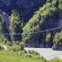 Passerelle au dessus du Drac.