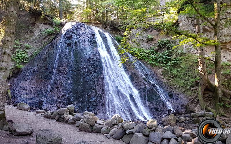 Cascade du Rossignolet.