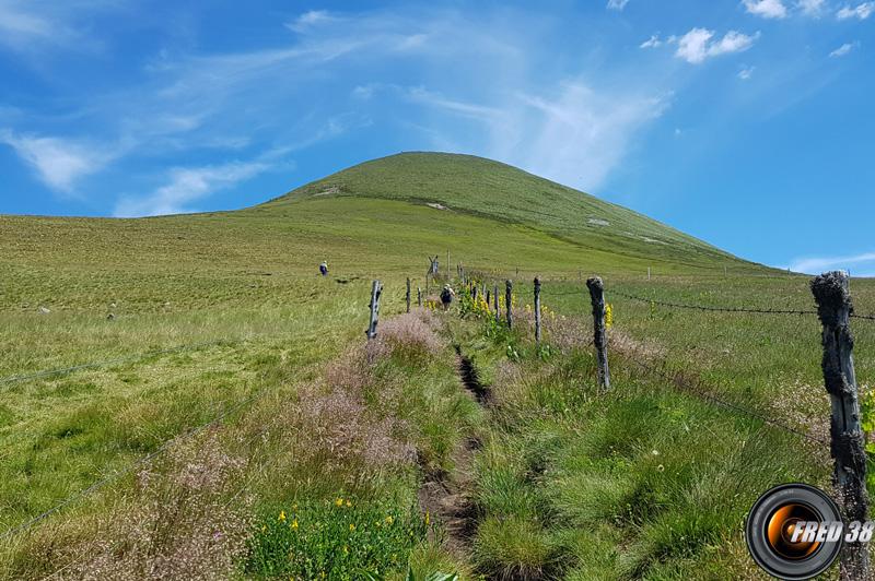 La montée sous le sommet.