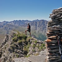 Le gros cairn du sommet.