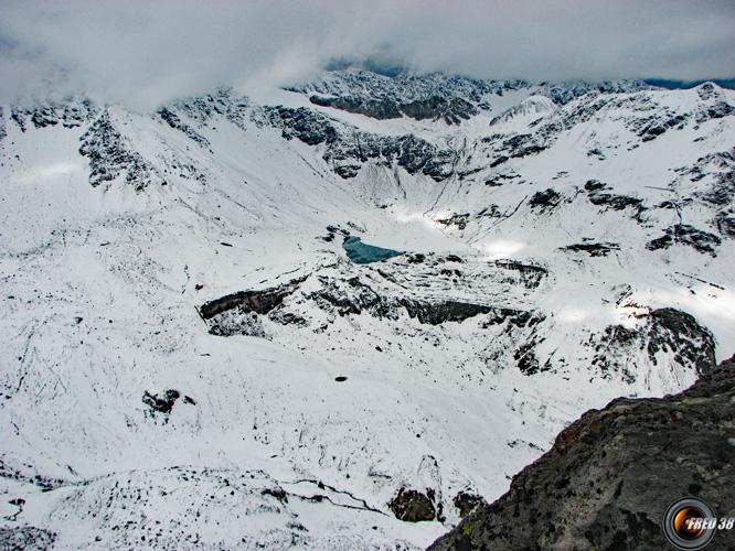 Vue sur le lac de la Partie.