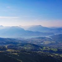 Le lac de Serre-Ponçon.