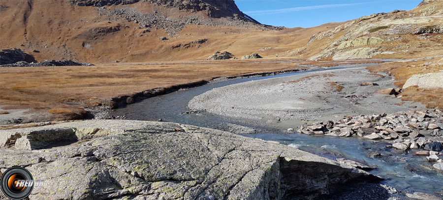 Près du pont