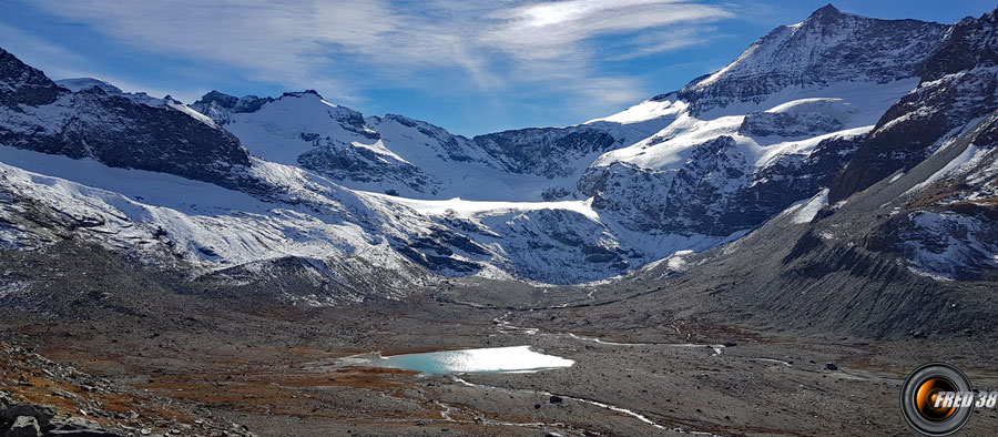 Le lac sans nom