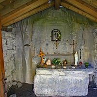 La petite Chapelle de Sales.