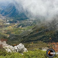 Le hameau de chasteuil et les gorges du Verdon, vus du sommet.