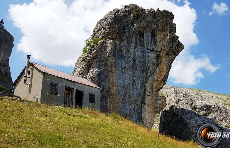 La cabane de pierre Baudinard.