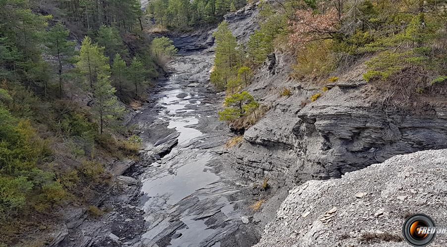 Le vallon en eau.