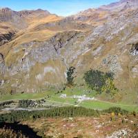 Champagny le Haut dans le vallon du Doron de Champagny.