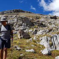 La descente sous le sommet.