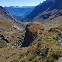 Le large valllon de montée.