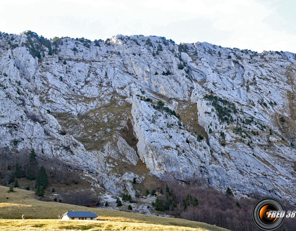 La falaise du Roc des Boeufs.