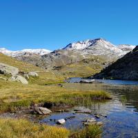 Lac Long.