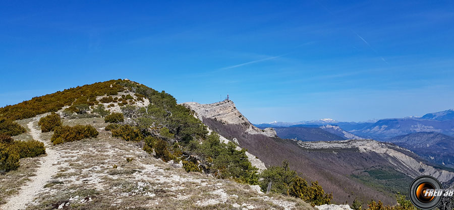 Le sommet vu de la crête d'Aumage.