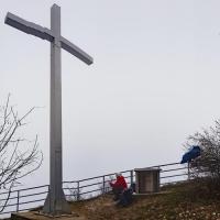 La croix du sommet.