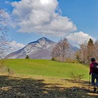 Vue sur la Galoppaz et le Pic de la Sauge.