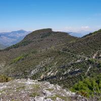 Le sommet vu du belvédère de Teyrac.