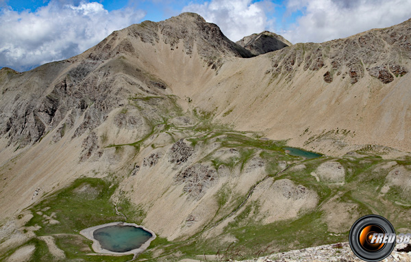 Les lacs de l'Aupillon et le sommet éponyme