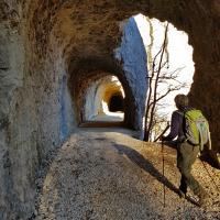Les tunnels.