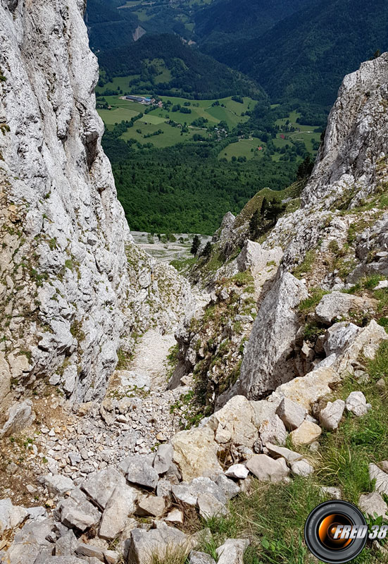 Le couloir vu du haut.